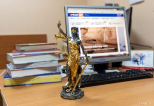 СВЫШЕ 7 МИЛЛИОНОВ РУБЛЕЙ ВЕРНУЛИ РАБОТНИКАМ БЛАГОДАРЯ ПРОФСОЮЗАМ