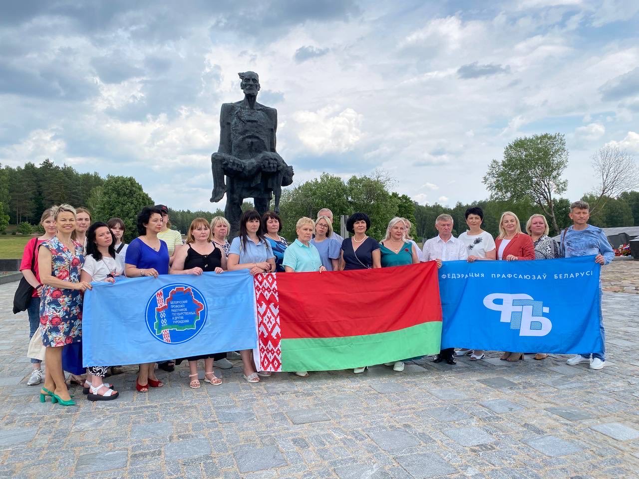 Непокоренная Хатынь…