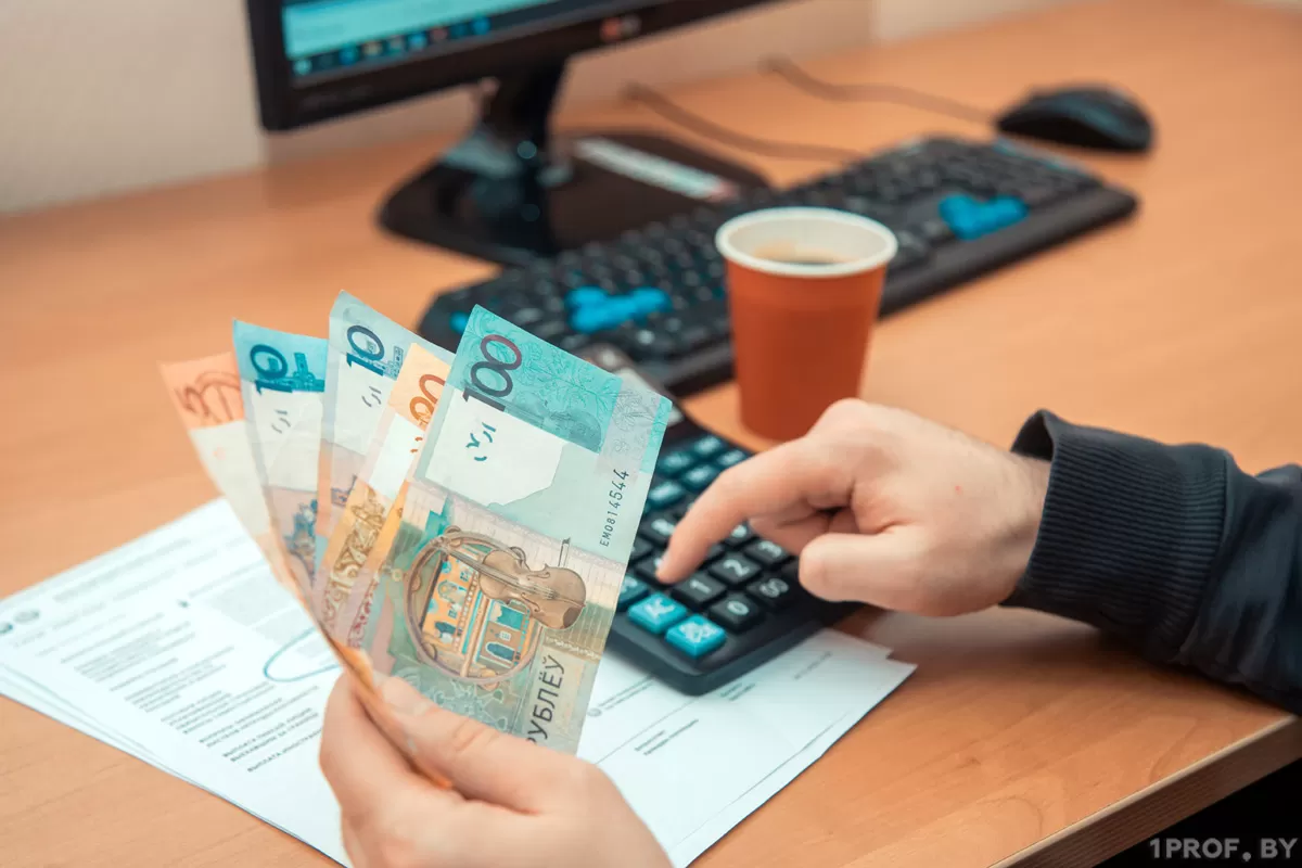 НАДБАВКИ К ЗАРПЛАТЕ СОЦИАЛЬНЫХ РАБОТНИКОВ УВЕЛИЧИЛИ В БЕЛАРУСИ