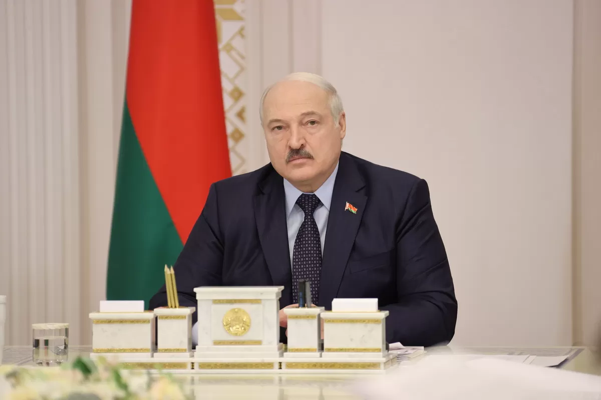 На совещании у Президента обсудили приведение отдельных законов в соответствие с Конституцией