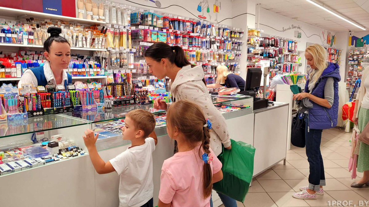 КАНЦТОВАРЫ ДЛЯ ШКОЛЫ: СКОЛЬКО СТОЯТ, КАК ВЫБРАТЬ И МОЖНО ЛИ СЭКОНОМИТЬ
